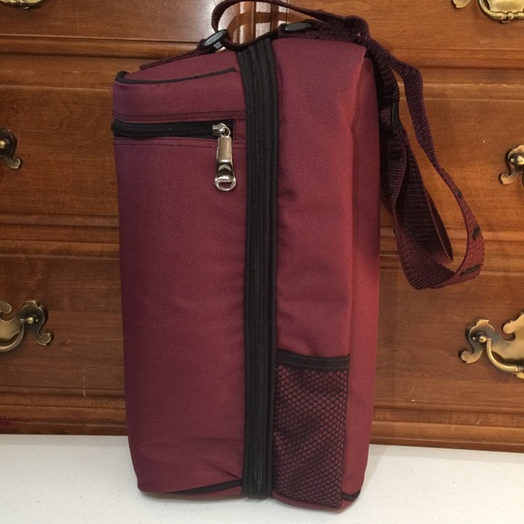 ▫️Picnic Time Insulated Wine/Picnic Tote - Picture 2 of 16
